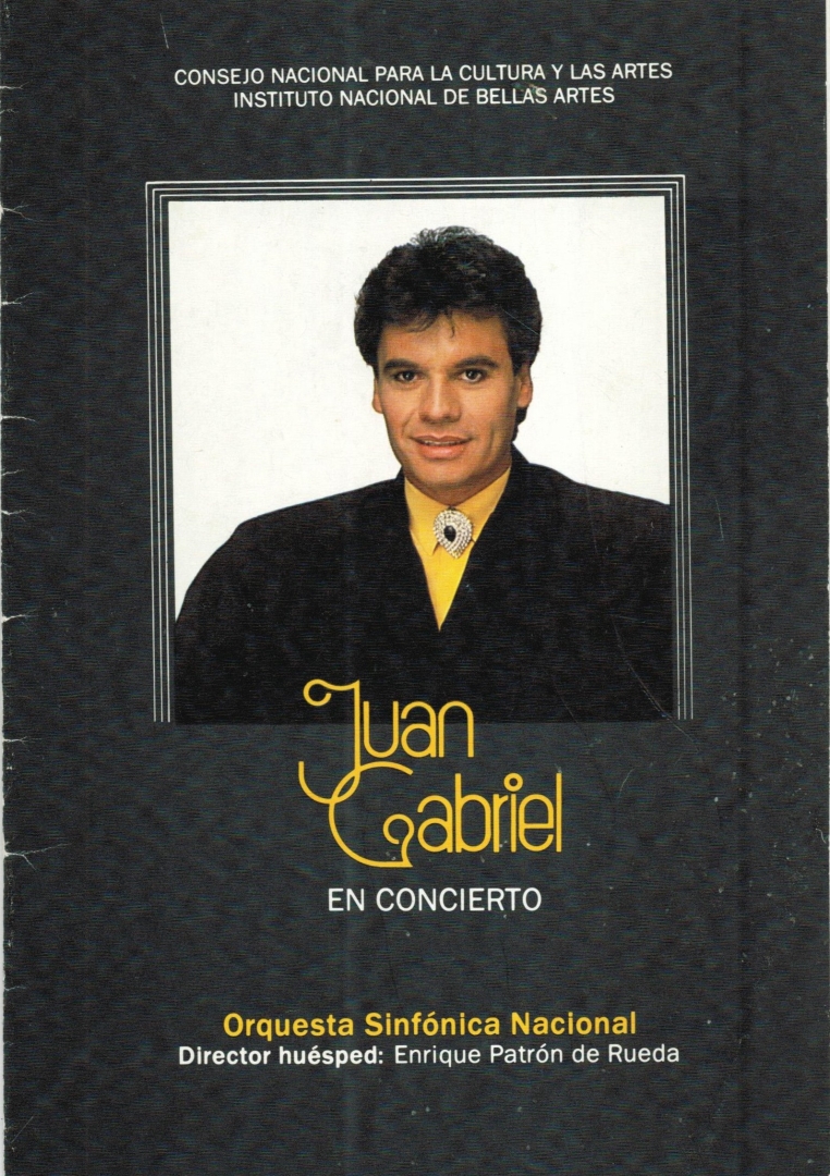 Juan Gabriel en concierto
