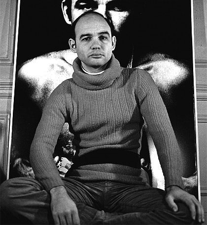 [navarro_1_sarduy_sentado]